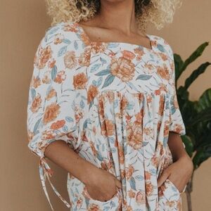 Hayden Los Angeles Cream Floral Dress Size Small